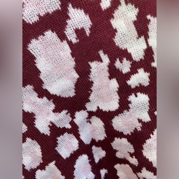 Burgundy Leopard Print Distressed Sweater | Grunge Y2K Cozy Chic | Sz S - Picture 5 of 9